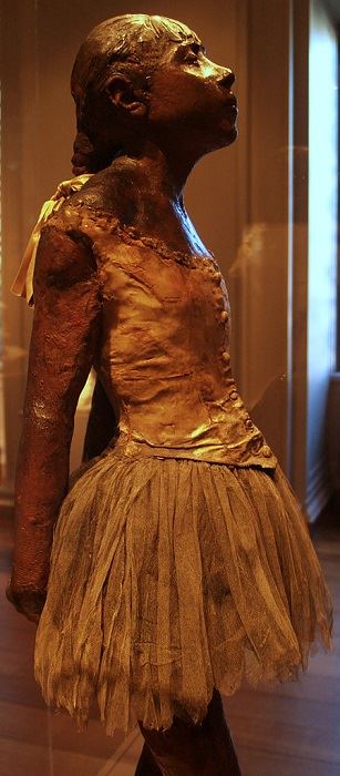 La Petite Danseuse de Quatorze Ans (The Little Dancer of Fourteen Years), c. 1880, bronze, wax, silk, muslin, National Gallery of Art, Washington, D.C. Photograph by Miguel Hermoso Cuesta